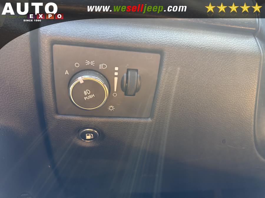 2015 Jeep Grand Cherokee 4WD 4dr Altitude, available for sale in Huntington, New York | Auto Expo. Huntington, New York 2015 Jeep Grand Cherokee 4WD 4dr Altitude, available for sale in Huntington, New York | Auto Expo. Huntington, New York