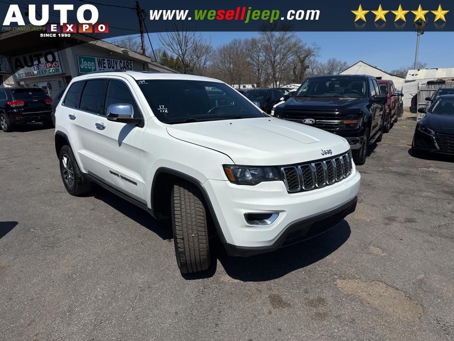Used 2017 Jeep Grand Cherokee in Huntington, New York | Auto Expo. Huntington, New York