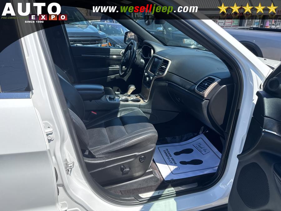2017 Jeep Grand Cherokee Limited 4x4, available for sale in Huntington, New York | Auto Expo. Huntington, New York 2017 Jeep Grand Cherokee Limited 4x4, available for sale in Huntington, New York | Auto Expo. Huntington, New York