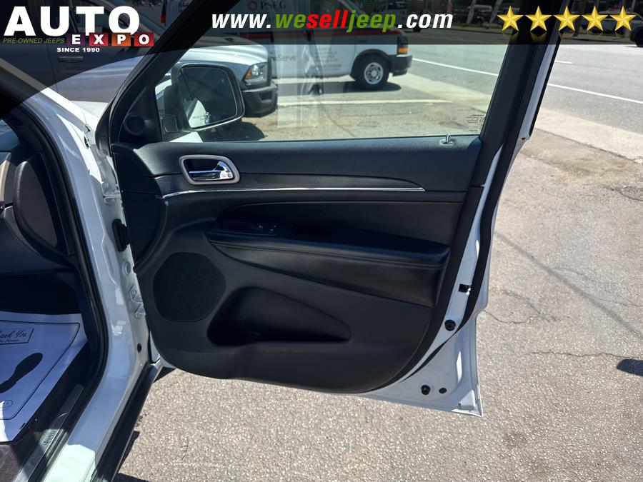 2017 Jeep Grand Cherokee Limited 4x4, available for sale in Huntington, New York | Auto Expo. Huntington, New York 2017 Jeep Grand Cherokee Limited 4x4, available for sale in Huntington, New York | Auto Expo. Huntington, New York