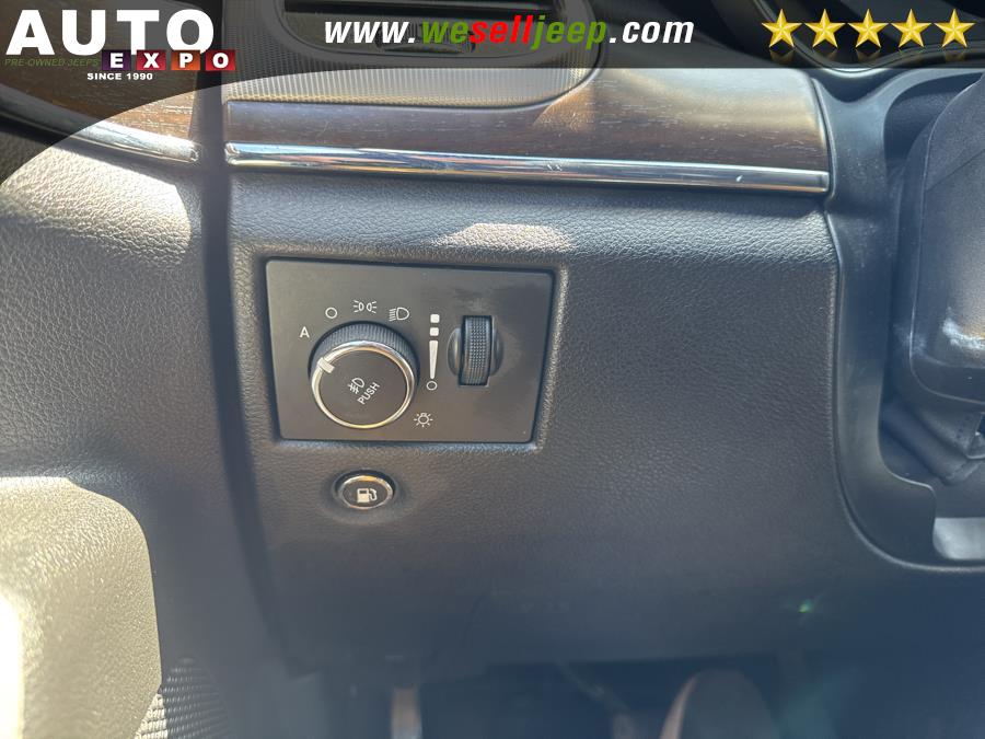 2018 Jeep Grand Cherokee 25TH ANNIVERSARY, available for sale in Huntington, New York | Auto Expo. Huntington, New York 2018 Jeep Grand Cherokee 25TH ANNIVERSARY, available for sale in Huntington, New York | Auto Expo. Huntington, New York