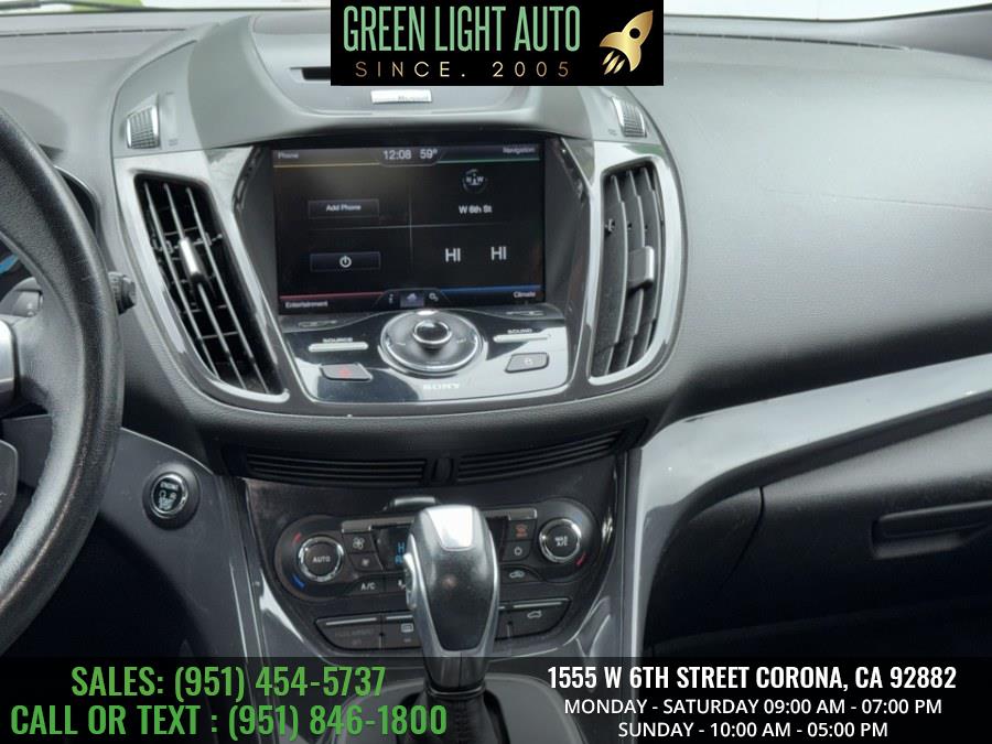 2013 Ford Escape FWD 4dr Titanium, available for sale in Corona, California | Green Light Auto. Corona, California 2013 Ford Escape FWD 4dr Titanium, available for sale in Corona, California | Green Light Auto. Corona, California