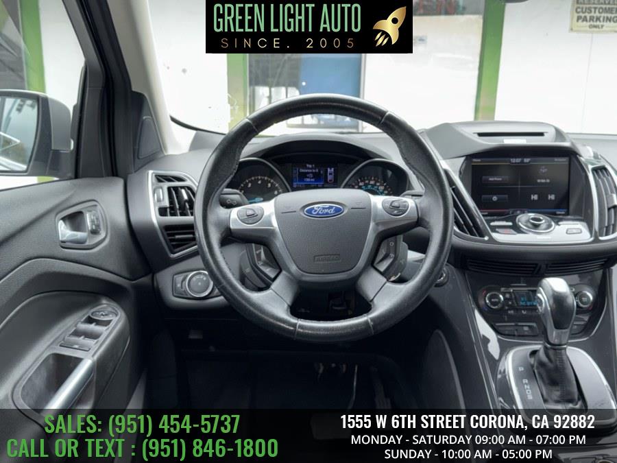 2013 Ford Escape FWD 4dr Titanium, available for sale in Corona, California | Green Light Auto. Corona, California 2013 Ford Escape FWD 4dr Titanium, available for sale in Corona, California | Green Light Auto. Corona, California