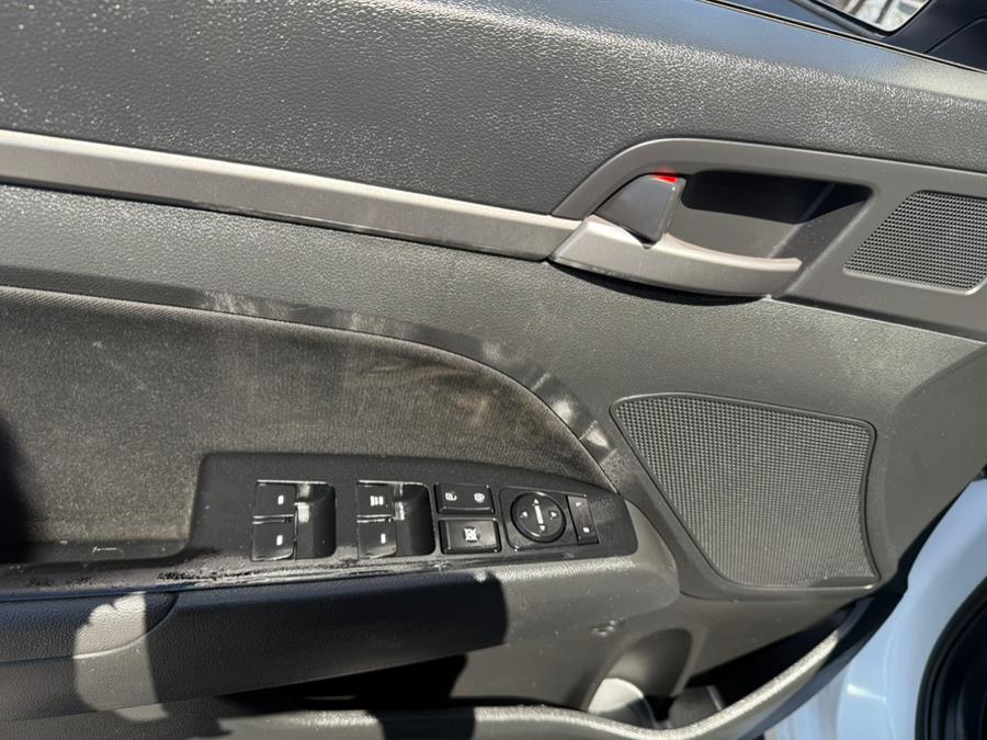 2018 Hyundai Elantra SEL 2.0L Auto (Alabama), available for sale in Revere, Massachusetts | Wonderland Auto. Revere, Massachusetts 2018 Hyundai Elantra SEL 2.0L Auto (Alabama), available for sale in Revere, Massachusetts | Wonderland Auto. Revere, Massachusetts