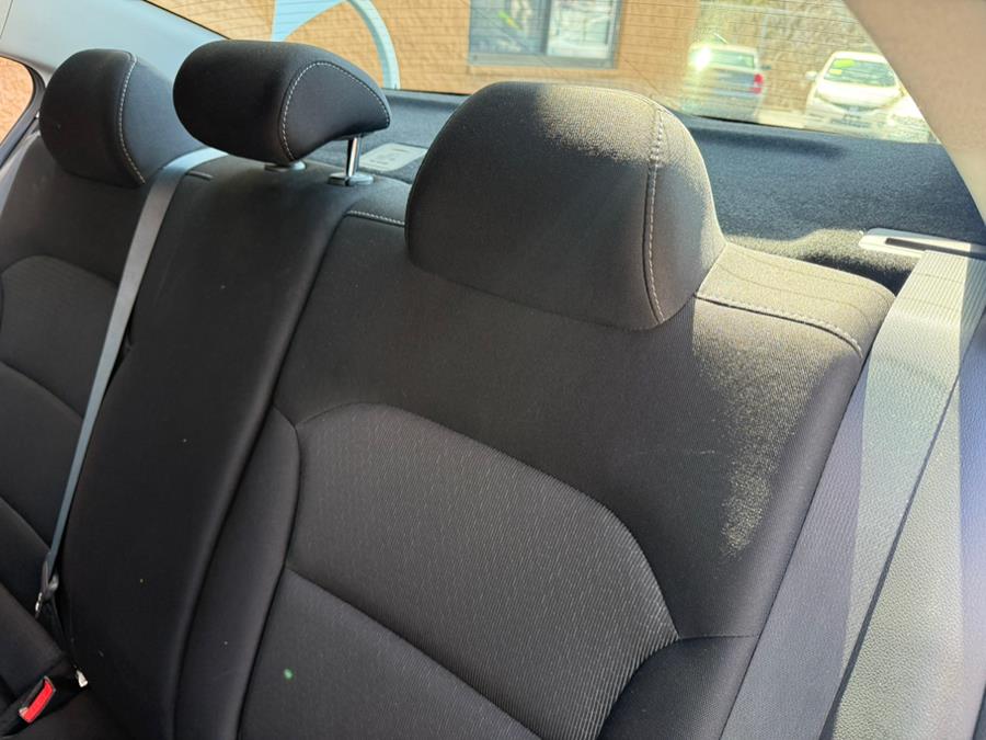 2018 Hyundai Elantra SEL 2.0L Auto (Alabama), available for sale in Revere, Massachusetts | Wonderland Auto. Revere, Massachusetts 2018 Hyundai Elantra SEL 2.0L Auto (Alabama), available for sale in Revere, Massachusetts | Wonderland Auto. Revere, Massachusetts