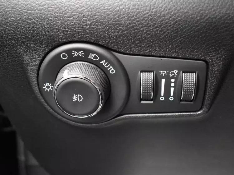 2022 Jeep Compass Latitude Sport Utility 4D, available for sale in Irvington, New Jersey | NJ Used Cars Center. Irvington, New Jersey 2022 Jeep Compass Latitude Sport Utility 4D, available for sale in Irvington, New Jersey | NJ Used Cars Center. Irvington, New Jersey