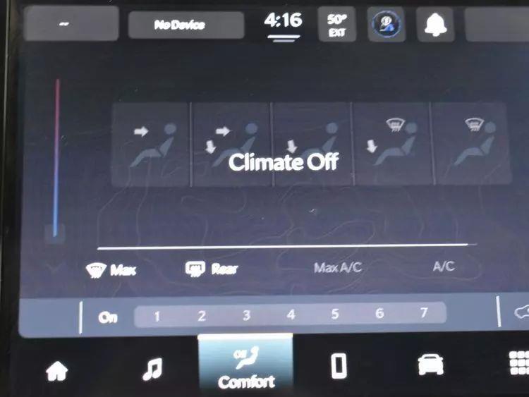 2022 Jeep Compass Latitude Sport Utility 4D, available for sale in Irvington, New Jersey | NJ Used Cars Center. Irvington, New Jersey 2022 Jeep Compass Latitude Sport Utility 4D, available for sale in Irvington, New Jersey | NJ Used Cars Center. Irvington, New Jersey