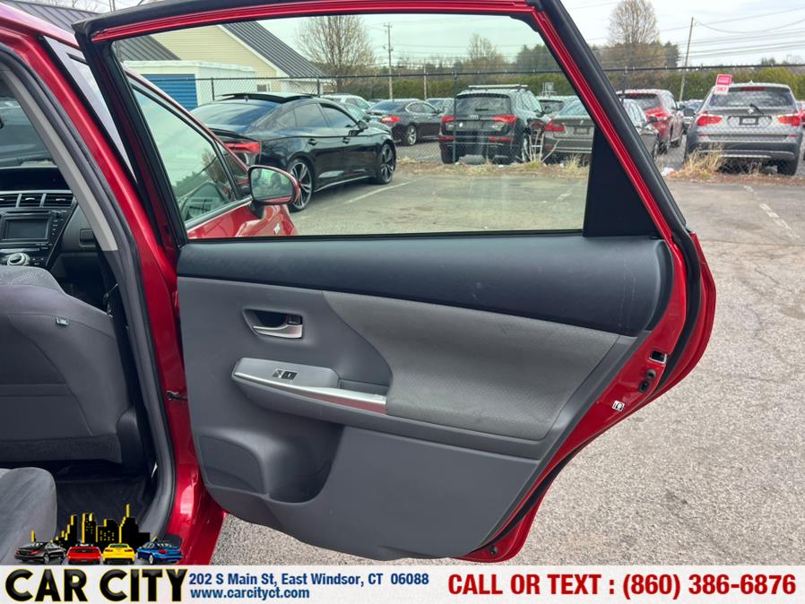 2013 Toyota Prius v 5dr Wgn Two (Natl), available for sale in East Windsor, Connecticut | Car City LLC. East Windsor, Connecticut 2013 Toyota Prius v 5dr Wgn Two (Natl), available for sale in East Windsor, Connecticut | Car City LLC. East Windsor, Connecticut