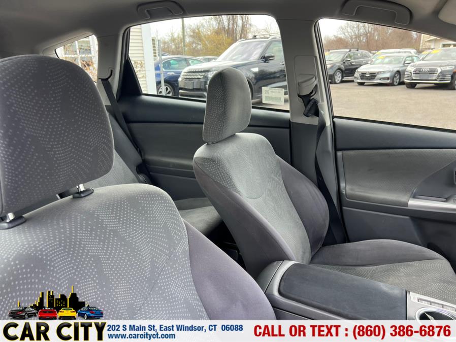 2013 Toyota Prius v 5dr Wgn Two (Natl), available for sale in East Windsor, Connecticut | Car City LLC. East Windsor, Connecticut 2013 Toyota Prius v 5dr Wgn Two (Natl), available for sale in East Windsor, Connecticut | Car City LLC. East Windsor, Connecticut
