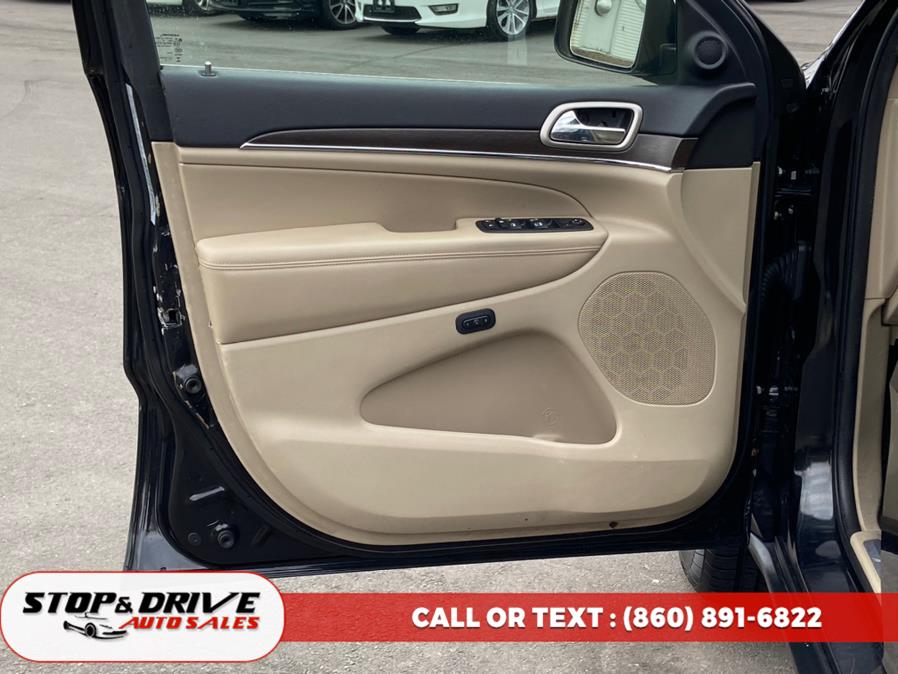 2016 Jeep Grand Cherokee 4WD 4dr Limited, available for sale in East Windsor, Connecticut | Stop & Drive Auto Sales. East Windsor, Connecticut 2016 Jeep Grand Cherokee 4WD 4dr Limited, available for sale in East Windsor, Connecticut | Stop & Drive Auto Sales. East Windsor, Connecticut