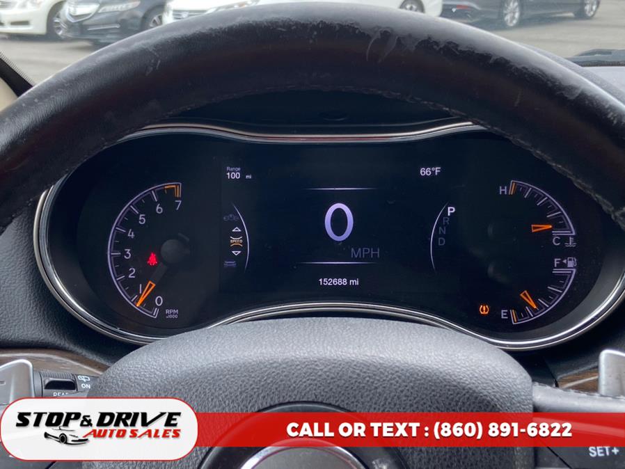 2016 Jeep Grand Cherokee 4WD 4dr Limited, available for sale in East Windsor, Connecticut | Stop & Drive Auto Sales. East Windsor, Connecticut 2016 Jeep Grand Cherokee 4WD 4dr Limited, available for sale in East Windsor, Connecticut | Stop & Drive Auto Sales. East Windsor, Connecticut