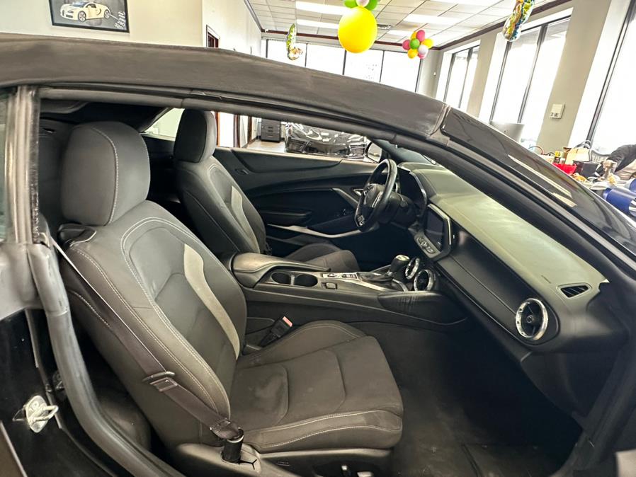 2017 Chevrolet Camaro 2dr Conv 1SS, available for sale in Inwood, New York | 5 Towns Drive. Inwood, New York 2017 Chevrolet Camaro 2dr Conv 1SS, available for sale in Inwood, New York | 5 Towns Drive. Inwood, New York