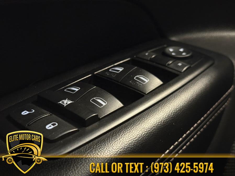 2015 Jeep Grand Cherokee 4WD 4dr Limited, available for sale in Newark, New Jersey | Elite Motor Cars. Newark, New Jersey 2015 Jeep Grand Cherokee 4WD 4dr Limited, available for sale in Newark, New Jersey | Elite Motor Cars. Newark, New Jersey