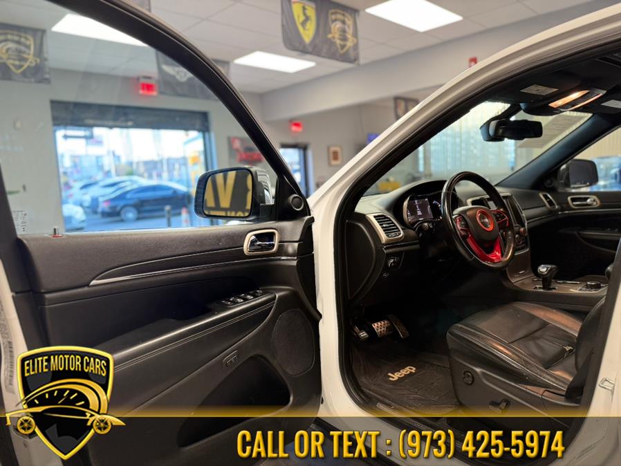 2015 Jeep Grand Cherokee 4WD 4dr Limited, available for sale in Newark, New Jersey | Elite Motor Cars. Newark, New Jersey 2015 Jeep Grand Cherokee 4WD 4dr Limited, available for sale in Newark, New Jersey | Elite Motor Cars. Newark, New Jersey