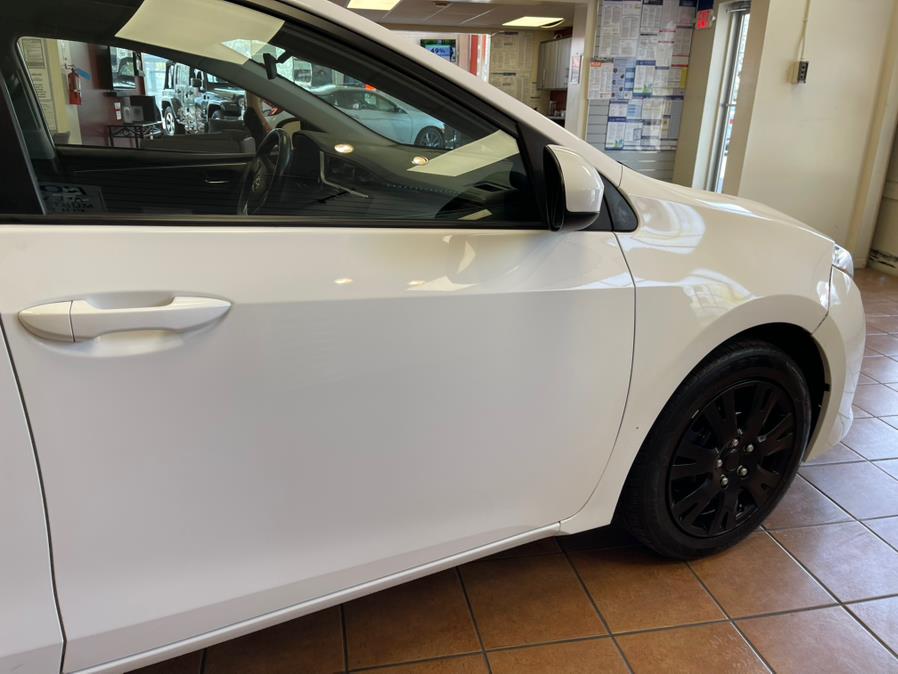2018 Toyota Corolla LE CVT (Natl), available for sale in Suffern, New York | Rockland Motor Sport. Suffern, New York 2018 Toyota Corolla LE CVT (Natl), available for sale in Suffern, New York | Rockland Motor Sport. Suffern, New York