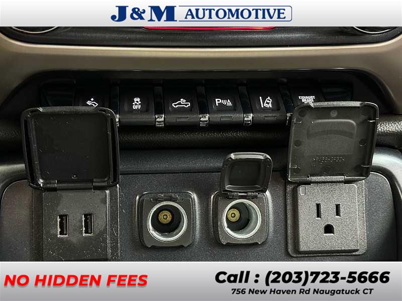 2016 GMC Sierra 2500hd Denali, available for sale in Naugatuck, Connecticut | J&M Automotive Sls&Svc LLC. Naugatuck, Connecticut 2016 GMC Sierra 2500hd Denali, available for sale in Naugatuck, Connecticut | J&M Automotive Sls&Svc LLC. Naugatuck, Connecticut