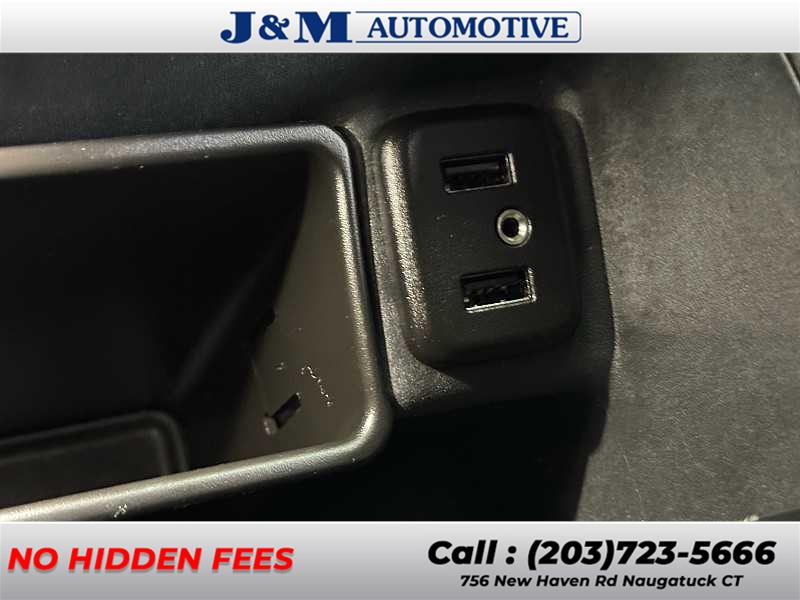 2016 GMC Sierra 2500hd Denali, available for sale in Naugatuck, Connecticut | J&M Automotive Sls&Svc LLC. Naugatuck, Connecticut 2016 GMC Sierra 2500hd Denali, available for sale in Naugatuck, Connecticut | J&M Automotive Sls&Svc LLC. Naugatuck, Connecticut