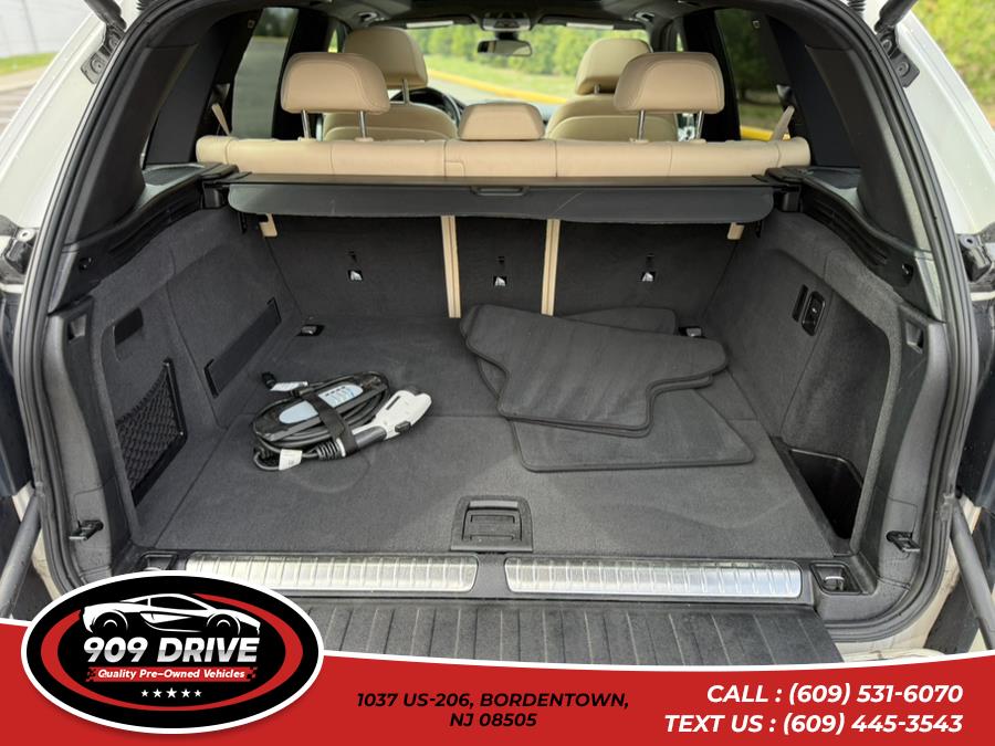 2018 BMW X5 Edrive xDrive40e iPerformance, available for sale in BORDENTOWN, New Jersey | 909 Drive. BORDENTOWN, New Jersey 2018 BMW X5 Edrive xDrive40e iPerformance, available for sale in BORDENTOWN, New Jersey | 909 Drive. BORDENTOWN, New Jersey