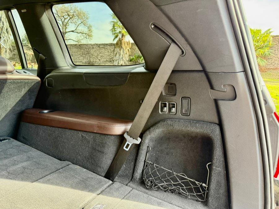 2014 Mercedes-Benz GL-Class 4MATIC 4dr GL450, available for sale in Tarzana, California | Ivanna Auto. Tarzana, California 2014 Mercedes-Benz GL-Class 4MATIC 4dr GL450, available for sale in Tarzana, California | Ivanna Auto. Tarzana, California