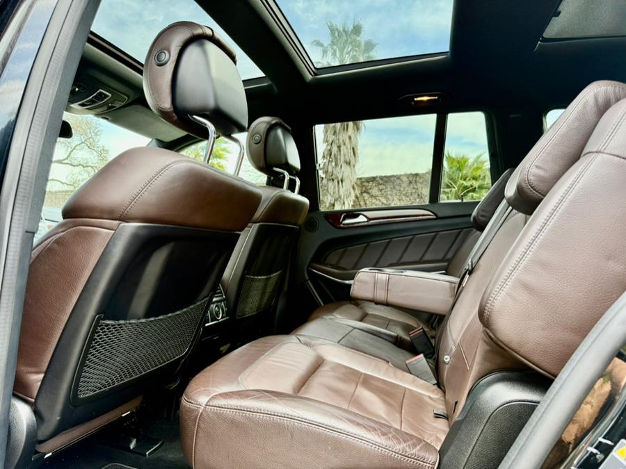 2014 Mercedes-Benz GL-Class 4MATIC 4dr GL450, available for sale in Tarzana, California | Ivanna Auto. Tarzana, California 2014 Mercedes-Benz GL-Class 4MATIC 4dr GL450, available for sale in Tarzana, California | Ivanna Auto. Tarzana, California