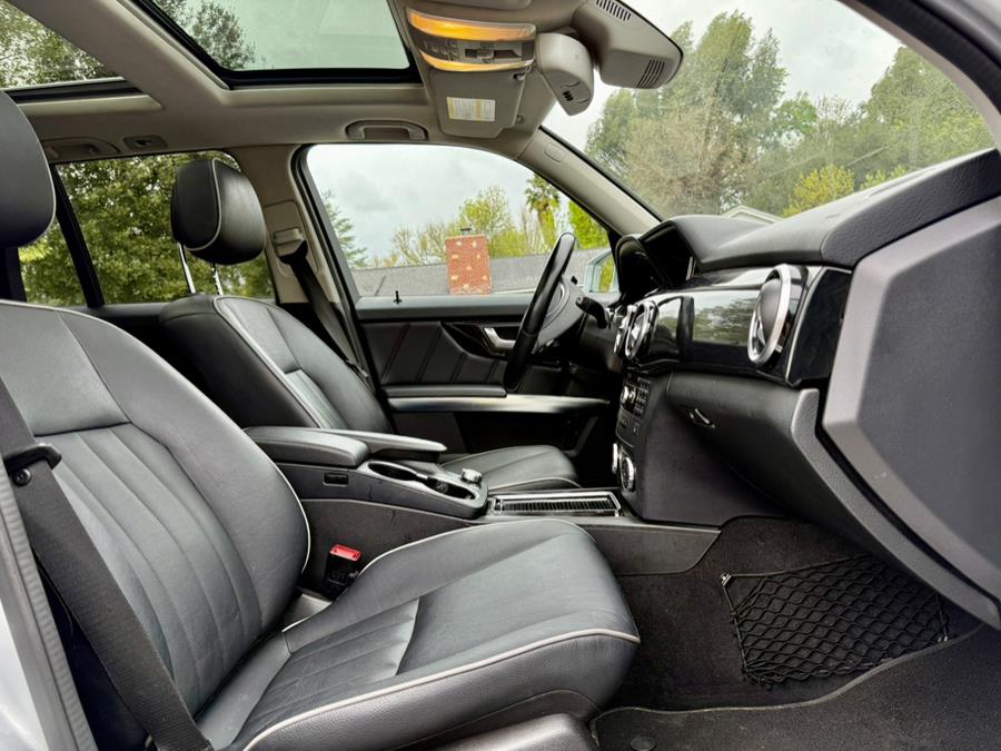 2014 Mercedes-Benz GLK-Class 4MATIC 4dr GLK350, available for sale in Tarzana, California | Ivanna Auto. Tarzana, California 2014 Mercedes-Benz GLK-Class 4MATIC 4dr GLK350, available for sale in Tarzana, California | Ivanna Auto. Tarzana, California
