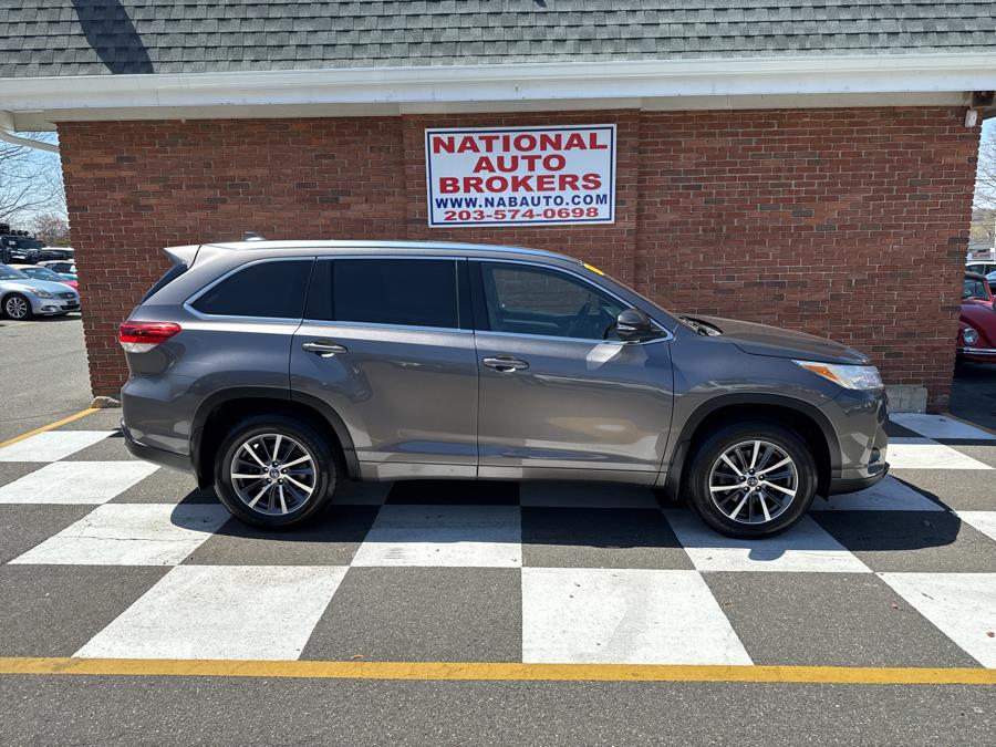 2017 Toyota Highlander XLE V6 AWD, available for sale in Waterbury, Connecticut | National Auto Brokers, Inc.. Waterbury, Connecticut 2017 Toyota Highlander XLE V6 AWD, available for sale in Waterbury, Connecticut | National Auto Brokers, Inc.. Waterbury, Connecticut