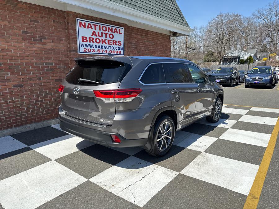 2017 Toyota Highlander XLE V6 AWD, available for sale in Waterbury, Connecticut | National Auto Brokers, Inc.. Waterbury, Connecticut 2017 Toyota Highlander XLE V6 AWD, available for sale in Waterbury, Connecticut | National Auto Brokers, Inc.. Waterbury, Connecticut