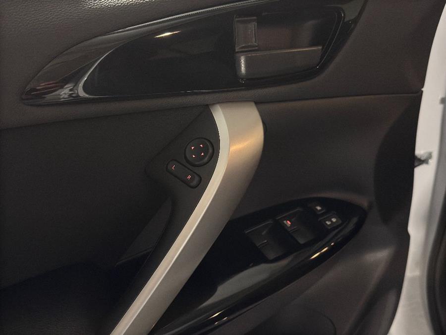 2025 Mitsubishi Eclipse Cross LE, available for sale in Woodside, New York | Drive Central. Woodside, New York 2025 Mitsubishi Eclipse Cross LE, available for sale in Woodside, New York | Drive Central. Woodside, New York