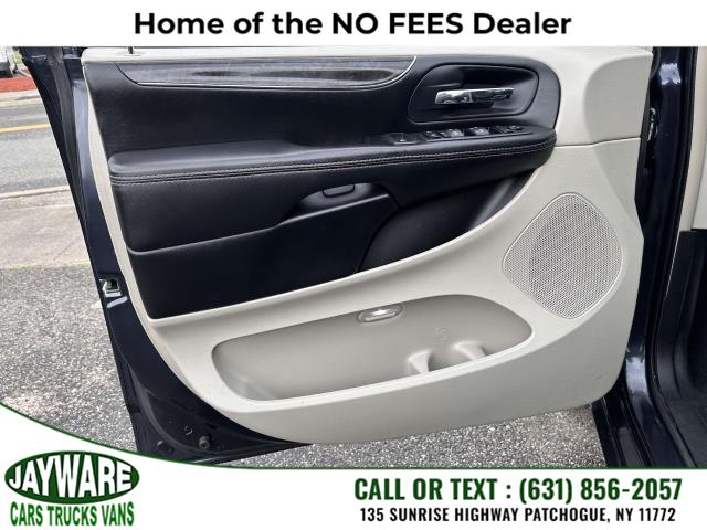 2014 Chrysler Town & Country 4dr Wgn Touring, available for sale in Patchogue, New York | Jayware Cars Trucks Vans. Patchogue, New York 2014 Chrysler Town & Country 4dr Wgn Touring, available for sale in Patchogue, New York | Jayware Cars Trucks Vans. Patchogue, New York