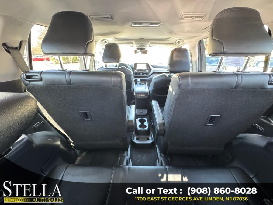2020 Toyota Highlander XLE FWD (Natl), available for sale in Linden, New Jersey | Stella Auto Sales. Linden, New Jersey 2020 Toyota Highlander XLE FWD (Natl), available for sale in Linden, New Jersey | Stella Auto Sales. Linden, New Jersey