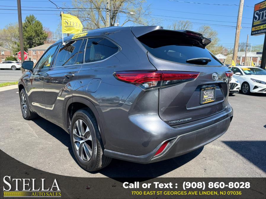 2020 Toyota Highlander XLE FWD (Natl), available for sale in Linden, New Jersey | Stella Auto Sales. Linden, New Jersey 2020 Toyota Highlander XLE FWD (Natl), available for sale in Linden, New Jersey | Stella Auto Sales. Linden, New Jersey