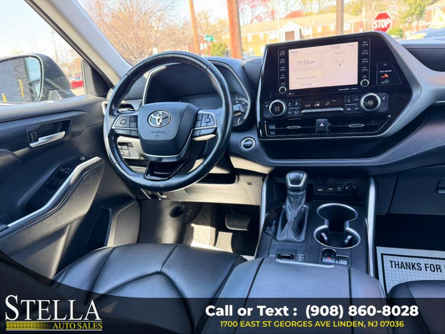 2020 Toyota Highlander XLE FWD (Natl), available for sale in Linden, New Jersey | Stella Auto Sales. Linden, New Jersey 2020 Toyota Highlander XLE FWD (Natl), available for sale in Linden, New Jersey | Stella Auto Sales. Linden, New Jersey