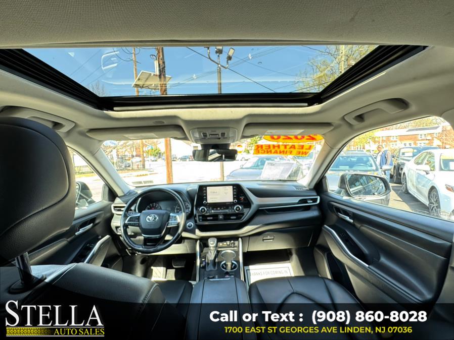2020 Toyota Highlander XLE FWD (Natl), available for sale in Linden, New Jersey | Stella Auto Sales. Linden, New Jersey 2020 Toyota Highlander XLE FWD (Natl), available for sale in Linden, New Jersey | Stella Auto Sales. Linden, New Jersey