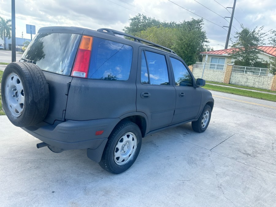 2001 Honda CR-V 2WD LX Auto, available for sale in Hollywood, Florida | Select Auto Hollywood. Hollywood, Florida 2001 Honda CR-V 2WD LX Auto, available for sale in Hollywood, Florida | Select Auto Hollywood. Hollywood, Florida