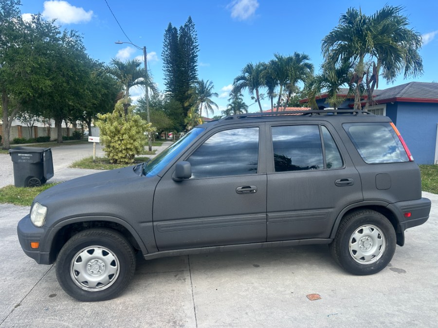 2001 Honda CR-V 2WD LX Auto, available for sale in Hollywood, Florida | Select Auto Hollywood. Hollywood, Florida 2001 Honda CR-V 2WD LX Auto, available for sale in Hollywood, Florida | Select Auto Hollywood. Hollywood, Florida