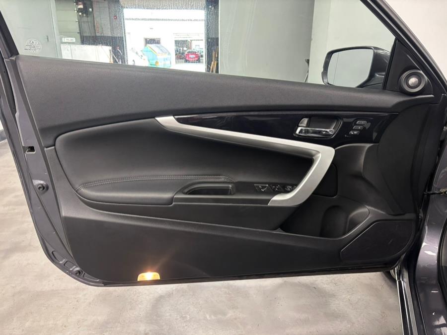2013 Honda Accord Coupe 2dr V6 Man EX-L w/Navi, available for sale in Elizabeth, New Jersey | Dream Auto Group. Elizabeth, New Jersey 2013 Honda Accord Coupe 2dr V6 Man EX-L w/Navi, available for sale in Elizabeth, New Jersey | Dream Auto Group. Elizabeth, New Jersey