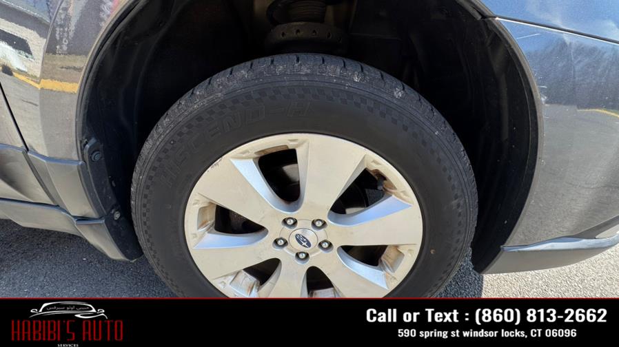 2012 Subaru Outback 4dr Wgn H4 Auto 2.5i Limited, available for sale in Windsor Locks, Connecticut | Habibis Auto Sales. Windsor Locks, Connecticut 2012 Subaru Outback 4dr Wgn H4 Auto 2.5i Limited, available for sale in Windsor Locks, Connecticut | Habibis Auto Sales. Windsor Locks, Connecticut
