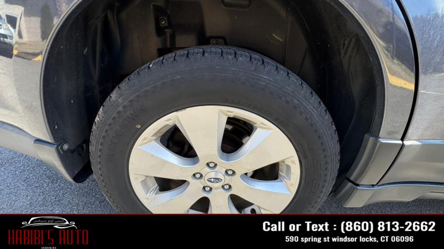 2012 Subaru Outback 4dr Wgn H4 Auto 2.5i Limited, available for sale in Windsor Locks, Connecticut | Habibis Auto Sales. Windsor Locks, Connecticut 2012 Subaru Outback 4dr Wgn H4 Auto 2.5i Limited, available for sale in Windsor Locks, Connecticut | Habibis Auto Sales. Windsor Locks, Connecticut