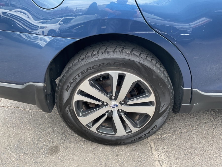 2019 Subaru Outback 2.5i Limited, available for sale in Waterbury, Connecticut | Jim Juliani Motors. Waterbury, Connecticut 2019 Subaru Outback 2.5i Limited, available for sale in Waterbury, Connecticut | Jim Juliani Motors. Waterbury, Connecticut