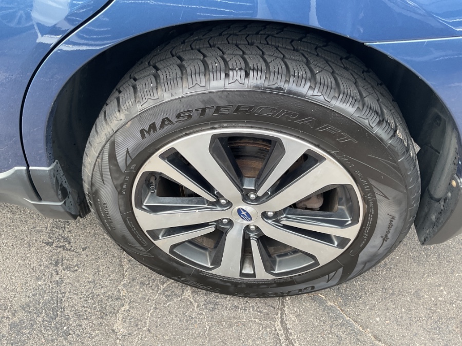 2019 Subaru Outback 2.5i Limited, available for sale in Waterbury, Connecticut | Jim Juliani Motors. Waterbury, Connecticut 2019 Subaru Outback 2.5i Limited, available for sale in Waterbury, Connecticut | Jim Juliani Motors. Waterbury, Connecticut