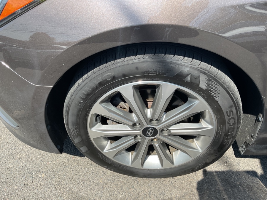 2017 Hyundai Sonata Sport 2.4L PZEV, available for sale in Waterbury, Connecticut | Jim Juliani Motors. Waterbury, Connecticut 2017 Hyundai Sonata Sport 2.4L PZEV, available for sale in Waterbury, Connecticut | Jim Juliani Motors. Waterbury, Connecticut