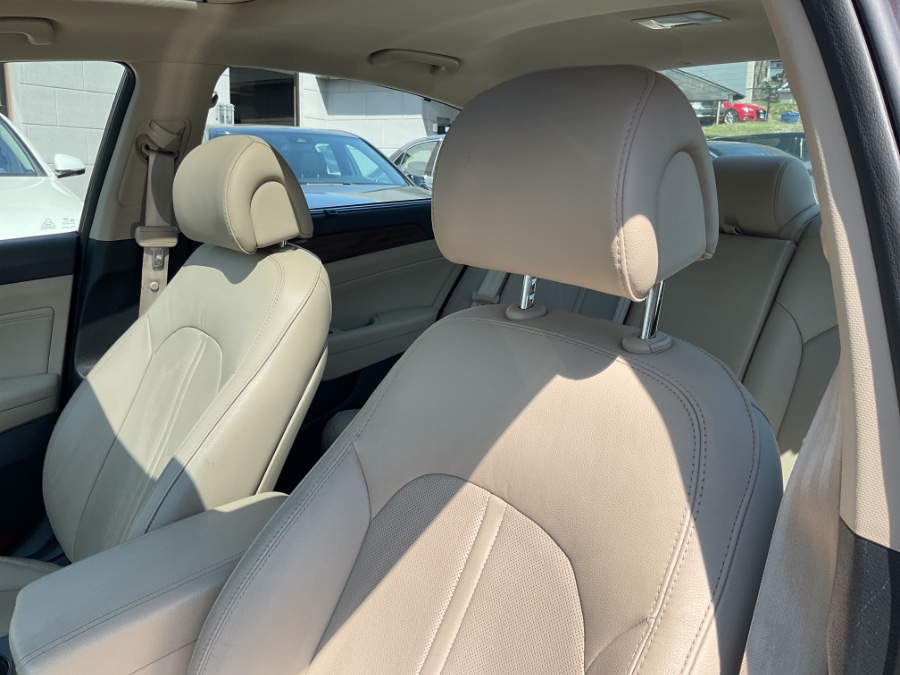 2017 Hyundai Sonata Sport 2.4L PZEV, available for sale in Waterbury, Connecticut | Jim Juliani Motors. Waterbury, Connecticut 2017 Hyundai Sonata Sport 2.4L PZEV, available for sale in Waterbury, Connecticut | Jim Juliani Motors. Waterbury, Connecticut
