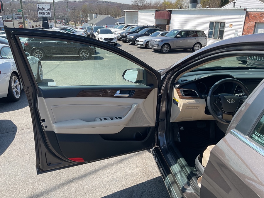 2017 Hyundai Sonata Sport 2.4L PZEV, available for sale in Waterbury, Connecticut | Jim Juliani Motors. Waterbury, Connecticut 2017 Hyundai Sonata Sport 2.4L PZEV, available for sale in Waterbury, Connecticut | Jim Juliani Motors. Waterbury, Connecticut