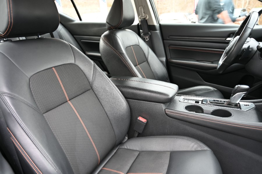 2022 Nissan Altima 2.5 SR AWD Sedan, available for sale in Waterbury, Connecticut | Highline Car Connection. Waterbury, Connecticut 2022 Nissan Altima 2.5 SR AWD Sedan, available for sale in Waterbury, Connecticut | Highline Car Connection. Waterbury, Connecticut
