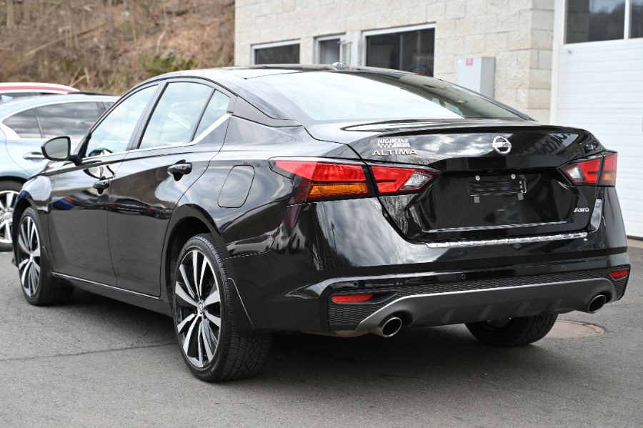 2022 Nissan Altima 2.5 SR AWD Sedan, available for sale in Waterbury, Connecticut | Highline Car Connection. Waterbury, Connecticut 2022 Nissan Altima 2.5 SR AWD Sedan, available for sale in Waterbury, Connecticut | Highline Car Connection. Waterbury, Connecticut