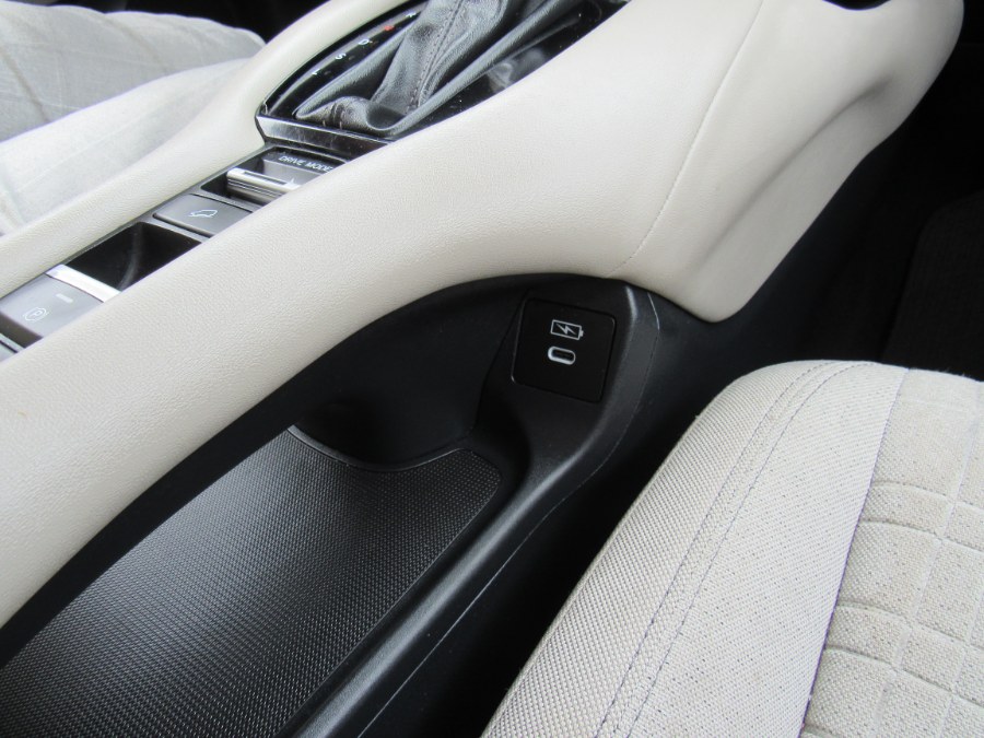 2025 Honda HR-V LX, available for sale in Worcester, Massachusetts | Hilario's Auto Sales Inc.. Worcester, Massachusetts 2025 Honda HR-V LX, available for sale in Worcester, Massachusetts | Hilario's Auto Sales Inc.. Worcester, Massachusetts