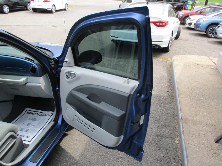 2007 Chrysler PT Cruiser 4dr Wgn, available for sale in Meriden, Connecticut | Cos Central Auto. Meriden, Connecticut 2007 Chrysler PT Cruiser 4dr Wgn, available for sale in Meriden, Connecticut | Cos Central Auto. Meriden, Connecticut