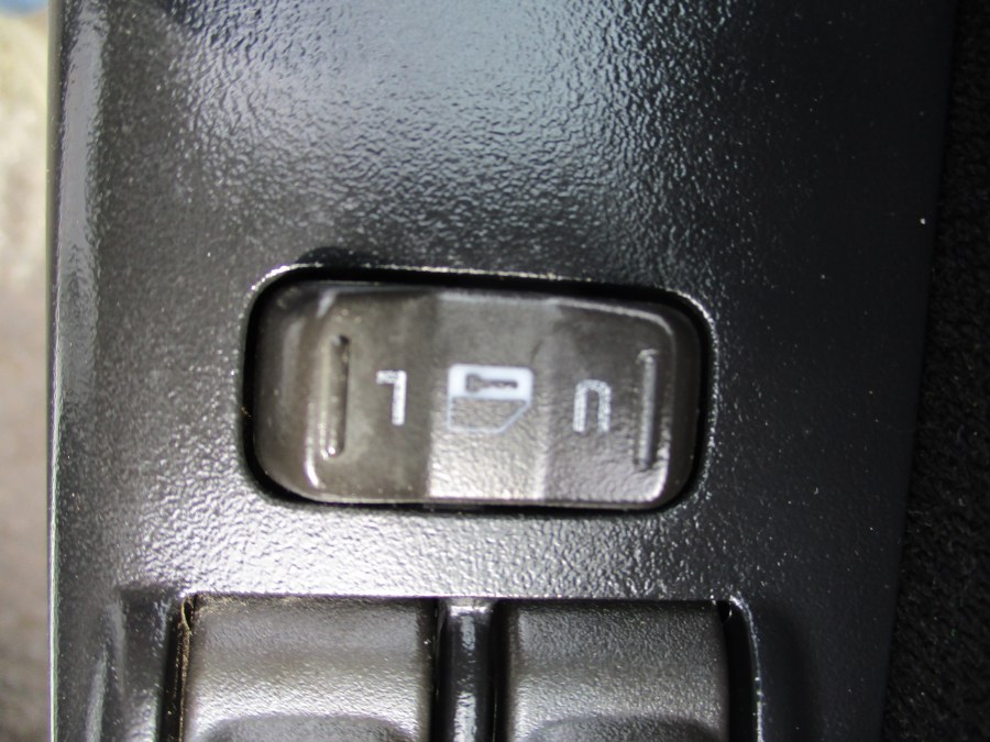 2012 Chevrolet Colorado 4WD Crew Cab LT w/1LT, available for sale in Meriden, Connecticut | Cos Central Auto. Meriden, Connecticut 2012 Chevrolet Colorado 4WD Crew Cab LT w/1LT, available for sale in Meriden, Connecticut | Cos Central Auto. Meriden, Connecticut