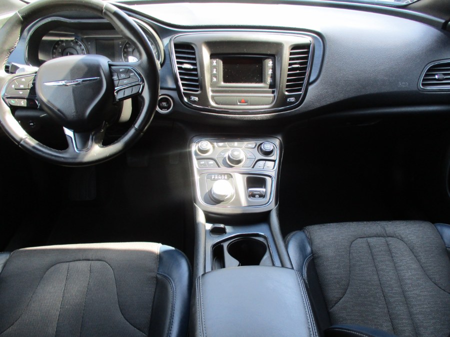 2015 Chrysler 200 4dr Sdn S AWD, available for sale in Meriden, Connecticut | Cos Central Auto. Meriden, Connecticut 2015 Chrysler 200 4dr Sdn S AWD, available for sale in Meriden, Connecticut | Cos Central Auto. Meriden, Connecticut
