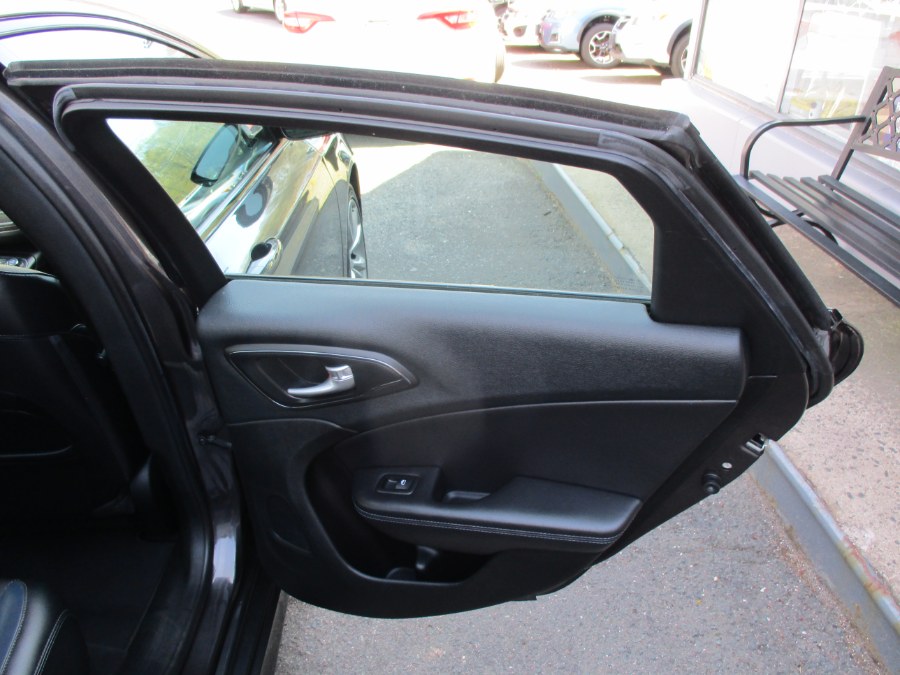 2015 Chrysler 200 4dr Sdn S AWD, available for sale in Meriden, Connecticut | Cos Central Auto. Meriden, Connecticut 2015 Chrysler 200 4dr Sdn S AWD, available for sale in Meriden, Connecticut | Cos Central Auto. Meriden, Connecticut